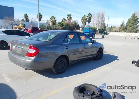 2004 Toyota Camry Le from USA, damaged, VIN 4T1BE32K24U829611